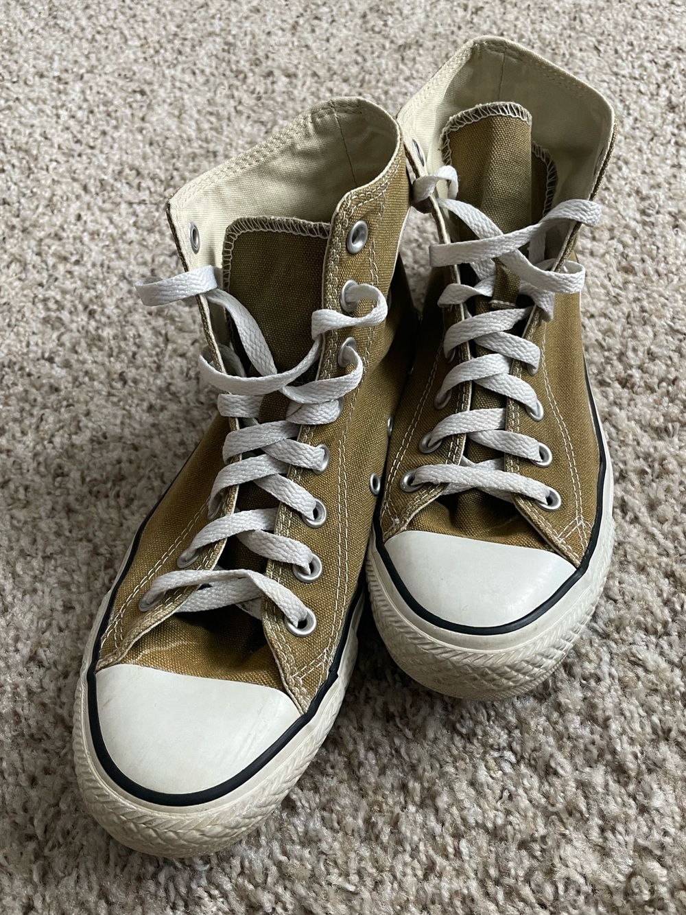 Converse All Star High Tops Tan, Women’s 9, Men’s 7.